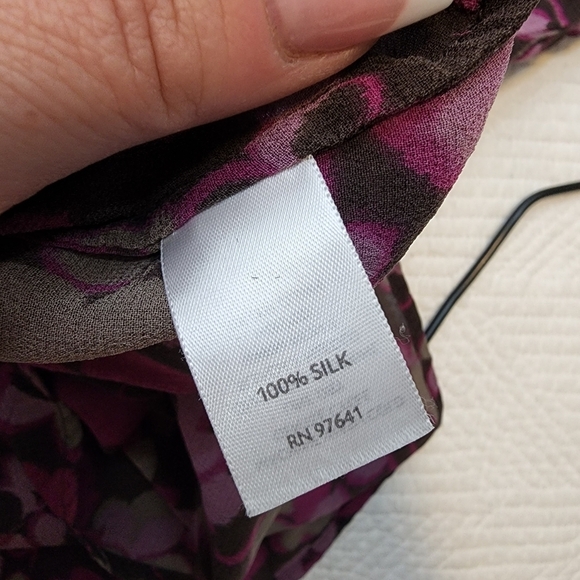 J. Jill silk blouse. Long sleeve.  Brown purple floral.  Size XS. - Picture 5 of 15